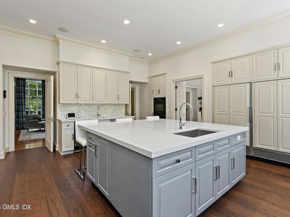 26 Andrews Farm Road, Greenwich CT 06831