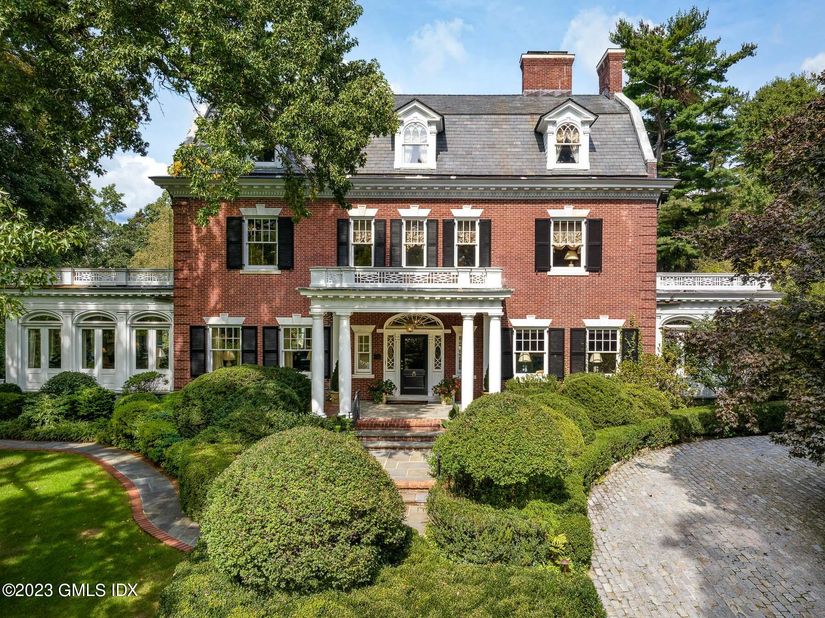 25 Zaccheus Mead Lane, Greenwich, CT 06831 For Sale