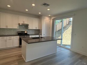 211 Echols Drive, Martinez CA 94553