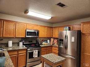 616 Ross Circle, Martinez CA 94553