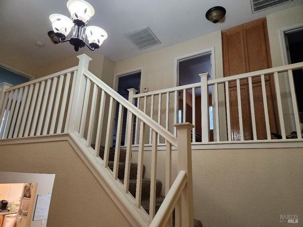 616 Ross Circle, Martinez CA 94553