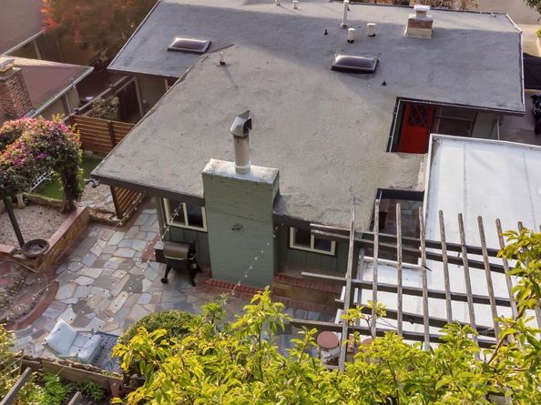 7810 Sanford Street, Oakland CA 94605