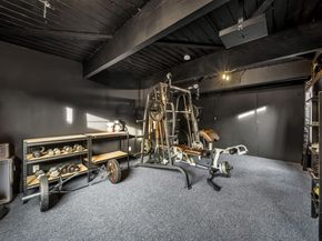 7810 Sanford Street, Oakland CA 94605