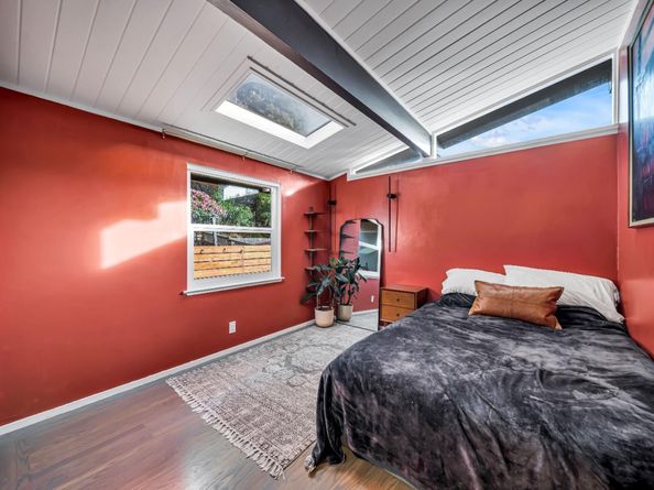 7810 Sanford Street, Oakland CA 94605