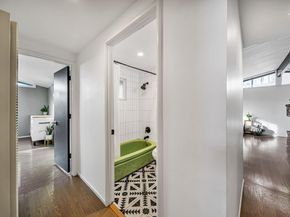 7810 Sanford Street, Oakland CA 94605