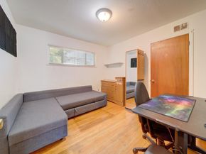 567 34th Street, Richmond CA 94805