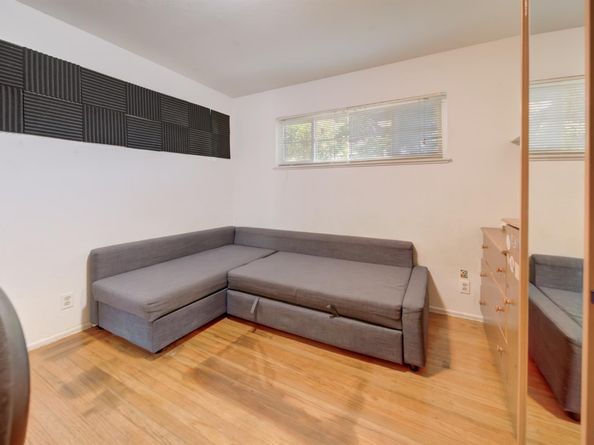 567 34th Street, Richmond CA 94805