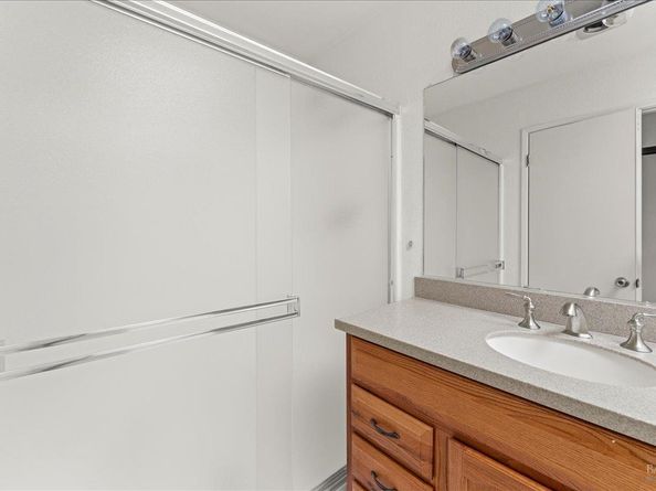 2121 Vale Road 31, San Pablo CA 94806