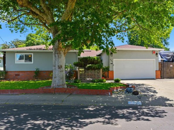 3824 E Beechwood Drive, Concord CA 94519