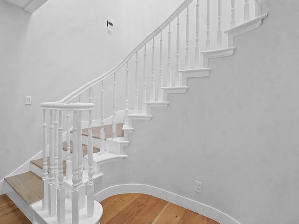 3330 Monterey Boulevard, Oakland CA 94602