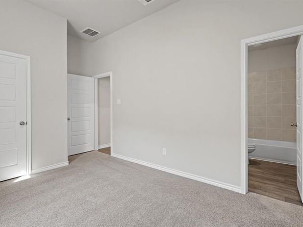 9244  Kansas Pacific Drive , Fort Worth Texas 76036
