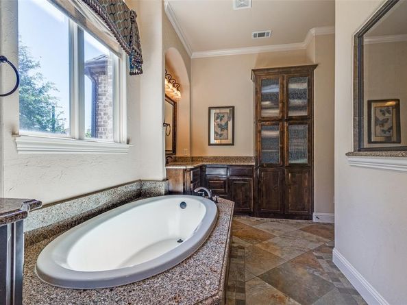 9000  Cedar Ridge , Lantana Texas 76226