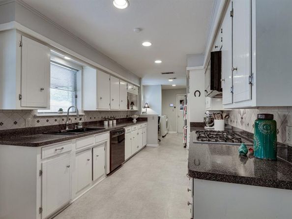 3937  Roanoke Drive , Garland Texas 75041