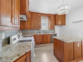 1014 W Arlington Avenue , Fort Worth Texas 76110
