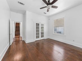 1014 W Arlington Avenue , Fort Worth Texas 76110