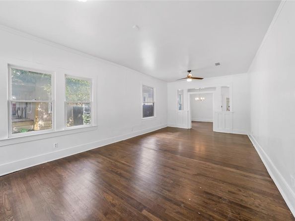 1014 W Arlington Avenue , Fort Worth Texas 76110