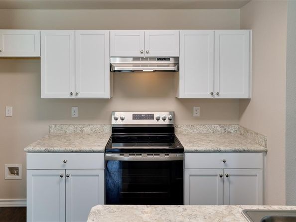 1712  Birdell Street , Fort Worth Texas 76105