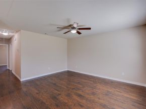 1712  Birdell Street , Fort Worth Texas 76105