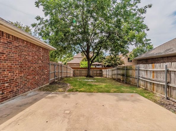 1745  Cresthill Drive , Rockwall Texas 75087