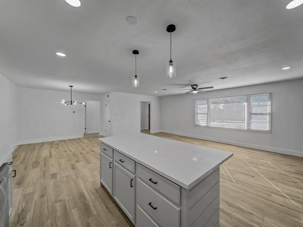 5421  Jerri Lane , Haltom City Texas 76117