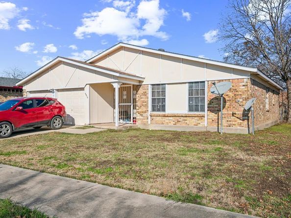 5617  Norris Street , Fort Worth Texas 76119
