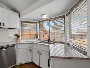 425  Rollingridge Lane , Garland Texas 75043