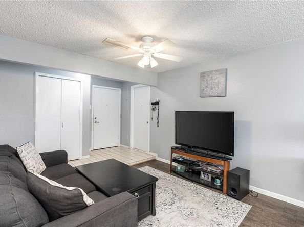 3826  Burning Tree Lane , Garland Texas 75042
