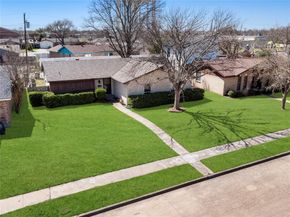 3826  Burning Tree Lane , Garland Texas 75042