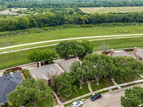 232  Touchdown Drive , Irving Texas 75063