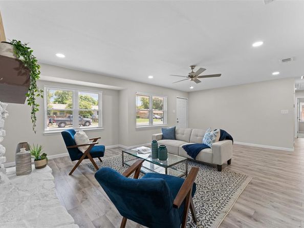 2329  Tradewind Drive , Mesquite Texas 75150