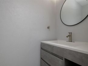 2100  Park Willow Lane  D, Arlington Texas 76011