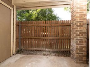 2100  Park Willow Lane  D, Arlington Texas 76011
