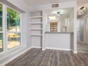 2100  Park Willow Lane  D, Arlington Texas 76011