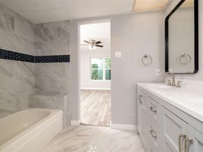2100  Park Willow Lane  D, Arlington Texas 76011