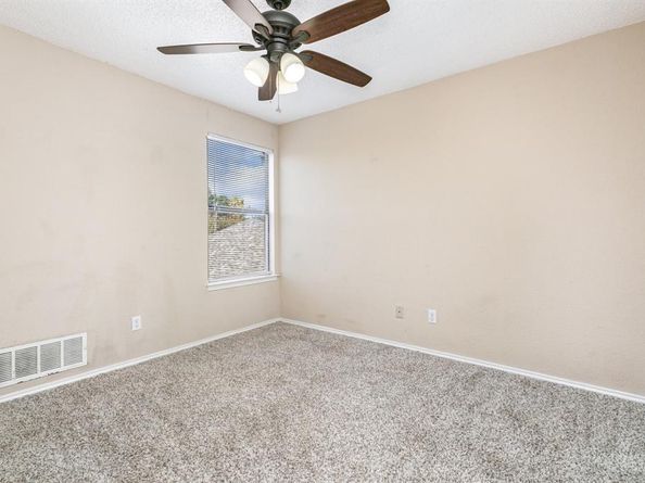 820  Greenridge Drive , Arlington Texas 76017