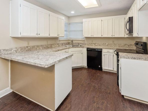 820  Greenridge Drive , Arlington Texas 76017