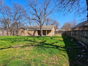 5720  Spencer Street , Forest Hill Texas 76119