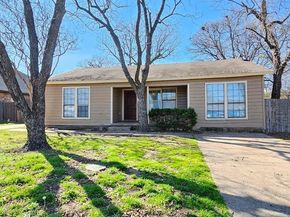 5720  Spencer Street , Forest Hill Texas 76119