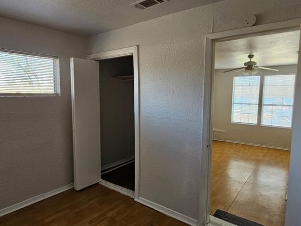 5720  Spencer Street , Forest Hill Texas 76119