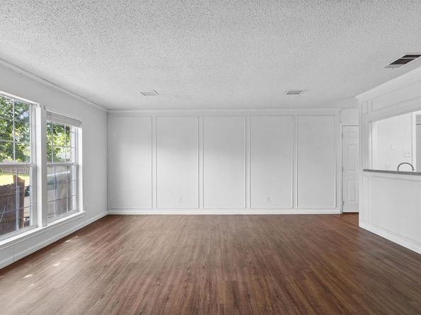2163  Villa Place  A, Carrollton Texas 75006
