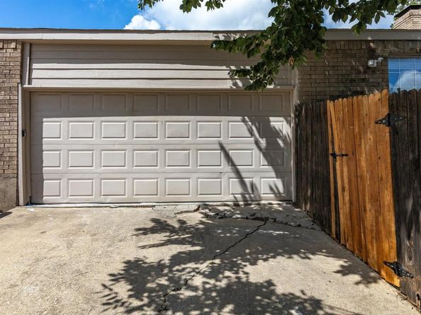 2163  Villa Place  A, Carrollton Texas 75006