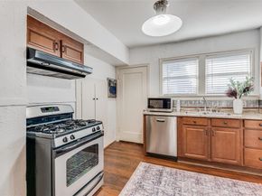 4152  Prescott Avenue , Dallas Texas 75219