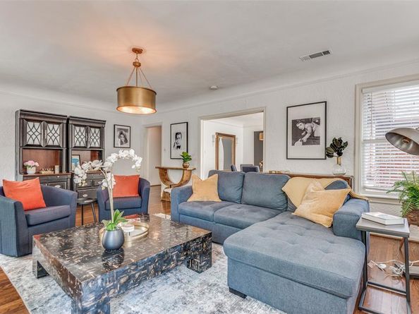 4152  Prescott Avenue , Dallas Texas 75219