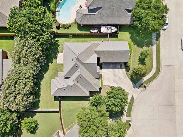 2509  Woodstone Court , Flower Mound Texas 75022
