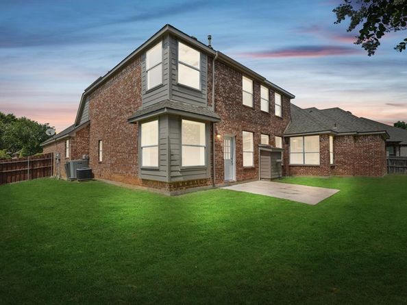 2509  Woodstone Court , Flower Mound Texas 75022