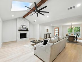 2301  Wood Cliff Court , Arlington Texas 76012