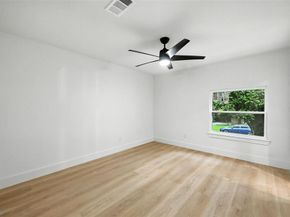 2301  Wood Cliff Court , Arlington Texas 76012