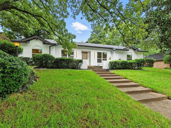 2301  Wood Cliff Court , Arlington Texas 76012