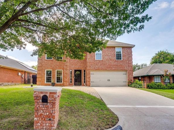 5025  Barberry Drive , Fort Worth Texas 76133