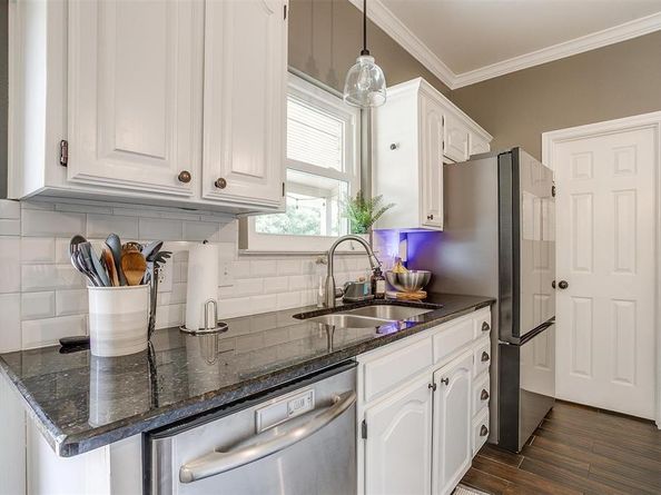 5025  Barberry Drive , Fort Worth Texas 76133